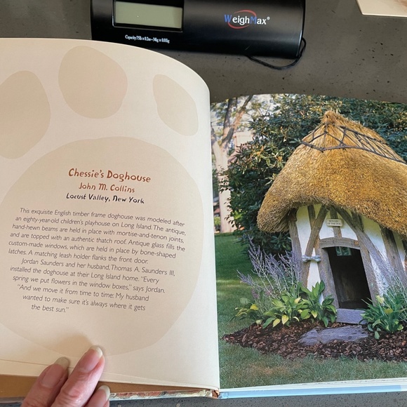 Barkitecture book of custom dog houses - Picture 4 of 6